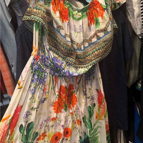 Floral Off-Shoulder Maxi Dress Shahida - Picture 3 of 4